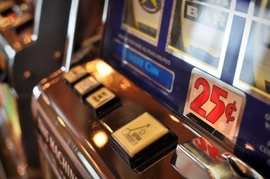 Lightning Baccarat multiplier display and betting interface